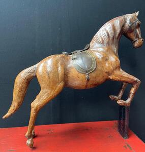 Cheval en cuir, origine Italie, ca1960,dim:  1960